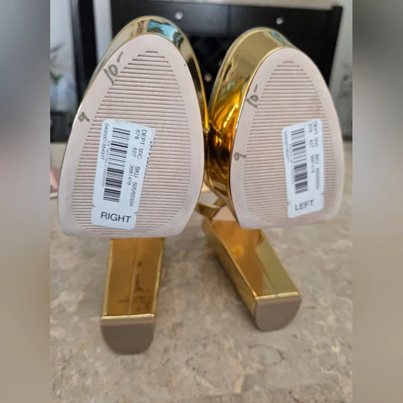 Antonio Melani x Nat Note Pia Mirror Metallic Platform Pumps. Gold  (Size 9) - Picture 10 of 15